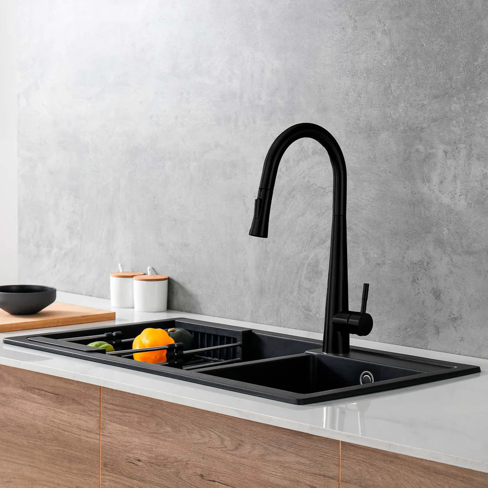 DAX Salerno Single Handle Pull Out Kitchen Faucet