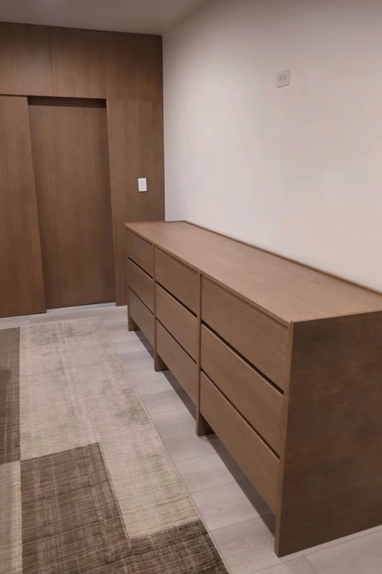 Nathalia storage Cabinet